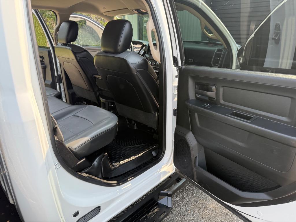 2020 RAM Ram 3500 Chassis Cab Tradesman - Photo 26