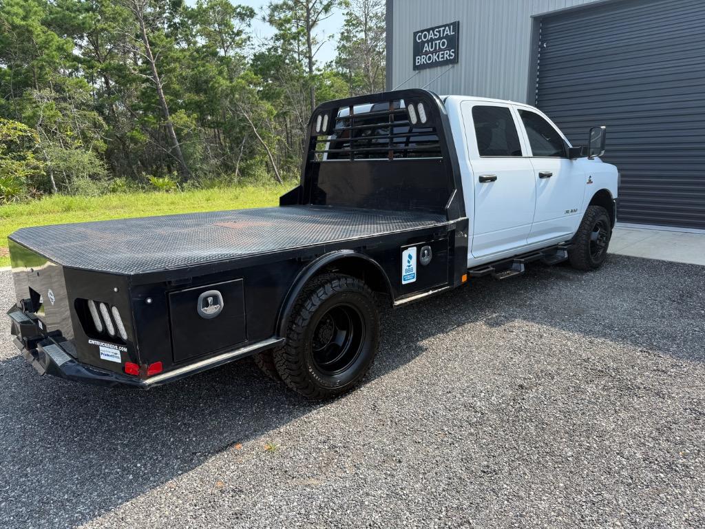 2020 RAM Ram 3500 Chassis Cab Tradesman - Photo 11
